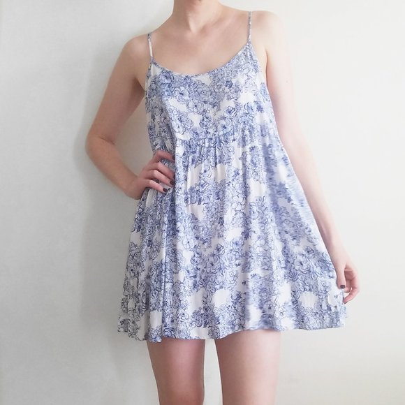 sleeveless babydoll dress